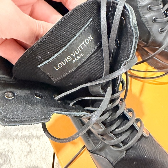 Louis Vuitton Black Combat & Moto Boots - Picture 3 of 9